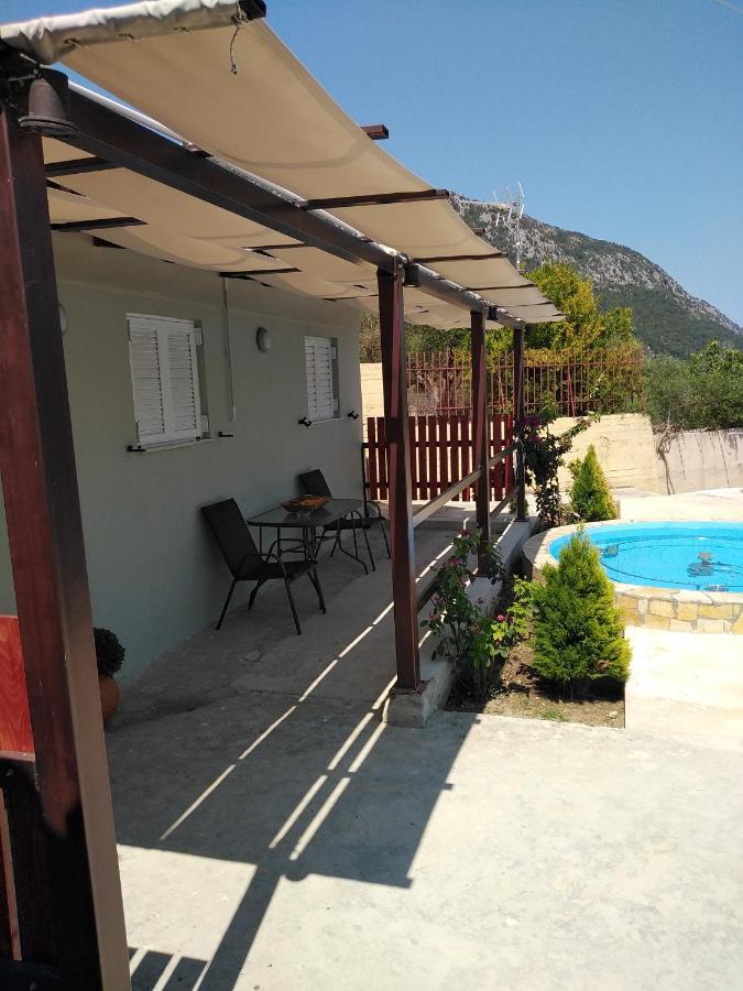 Apartment With Pool In Tzanata Kefalonia Dhimisianata Exterior foto